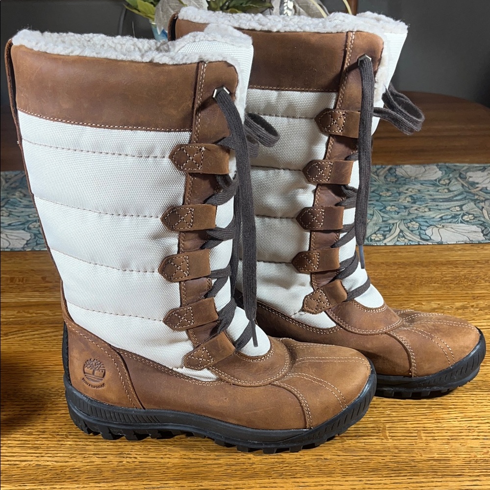 Timberland Brown and Cream Women's Insulated Lace-Up Winter Boots